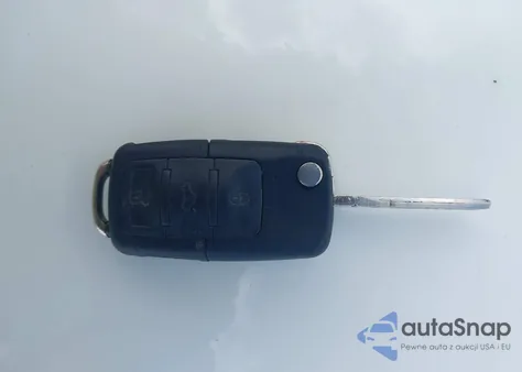 2008 Volkswagen Jetta Se/Sel from USA, damaged, VIN 3VWRM71K58M083712